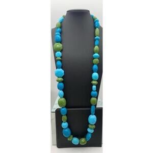 Vintage Chunky Avacado Green & Blue Acrylic & Plastic Faceted Beaded Necklace